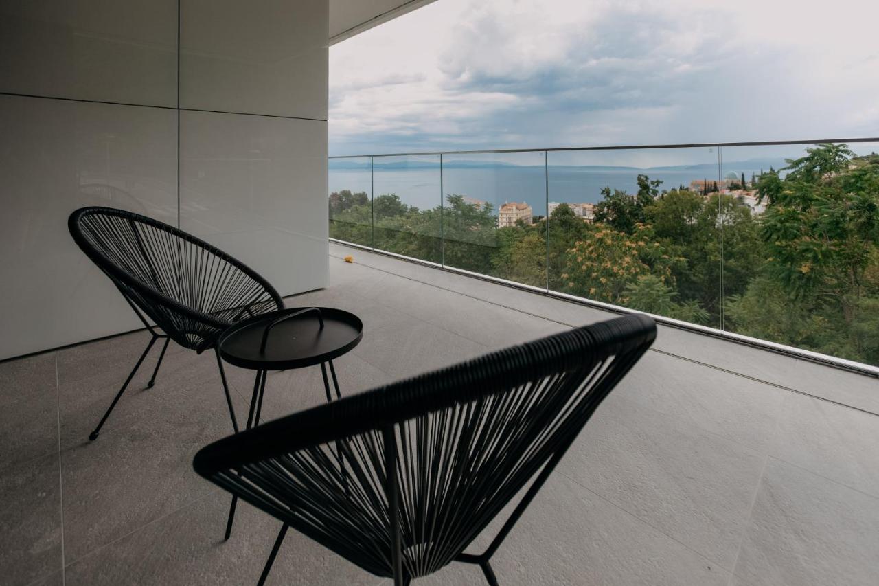 Carmen Residence Apartments Opatija Exteriör bild