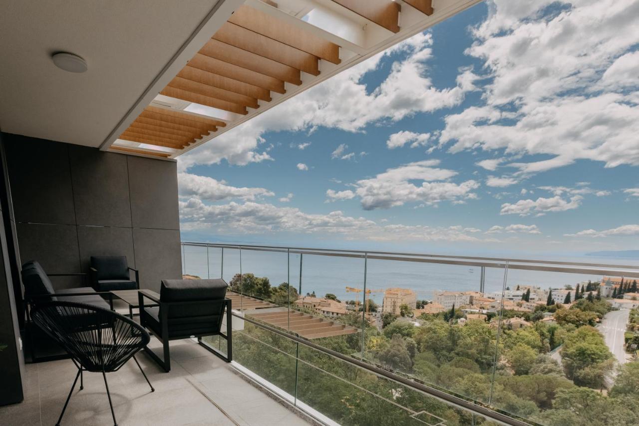 Carmen Residence Apartments Opatija Exteriör bild
